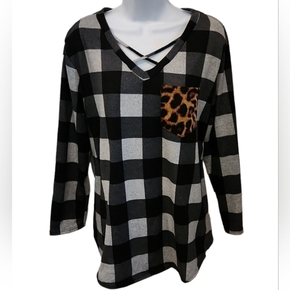 Lucky & Blessed Cheetah Pocket Flannel Top